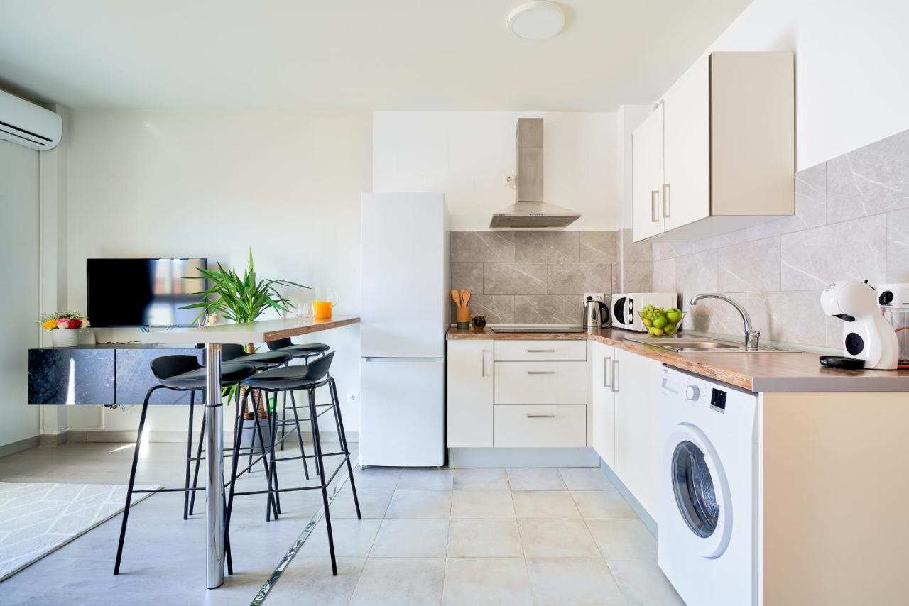 Charming And Bright Flat In The Heart Of Malaga Leilighet Eksteriør bilde
